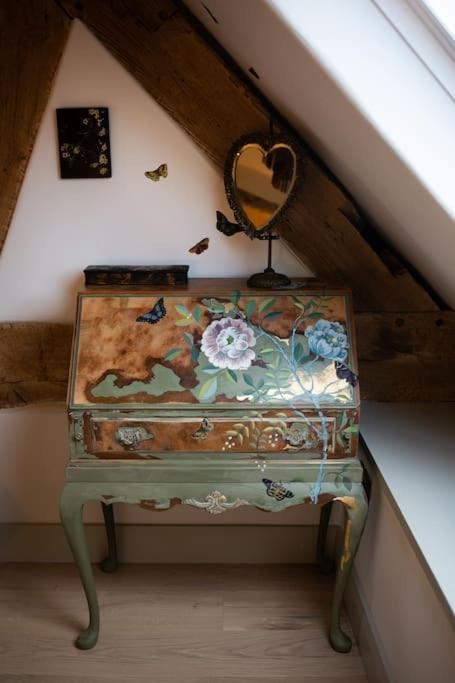 The Cart House - Beautiful Contemporary Barn - Hot Tub Leilighet Bridgnorth Eksteriør bilde